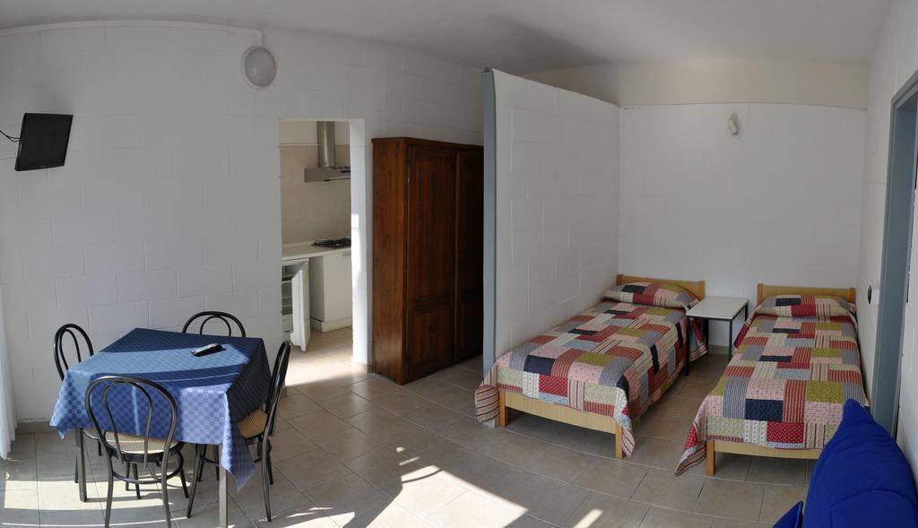 Camping Villaggio Paradiso โดมาโซ ห้อง รูปภาพ