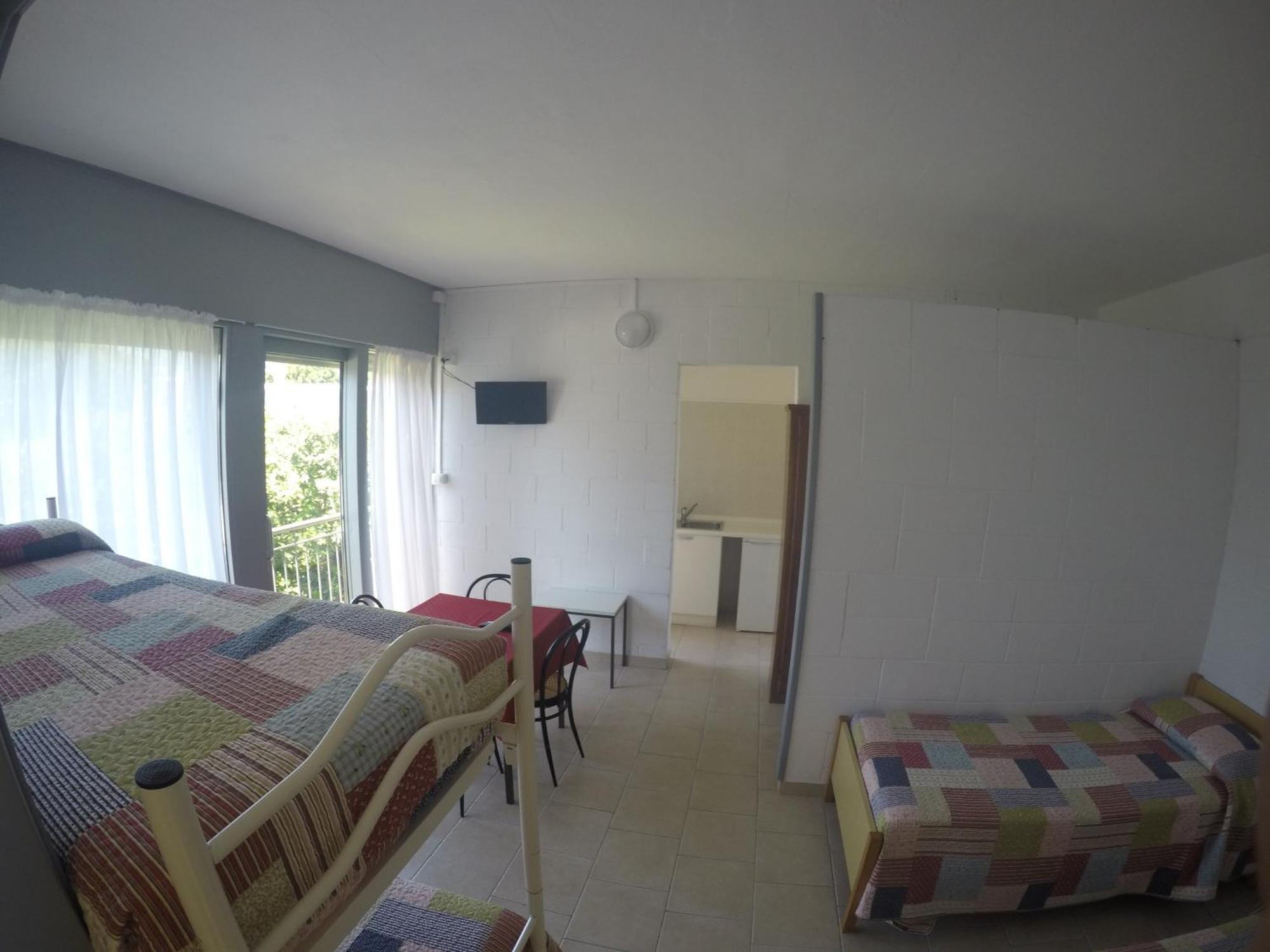 Camping Villaggio Paradiso โดมาโซ ห้อง รูปภาพ
